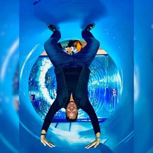 Meet your Posher, Dominic